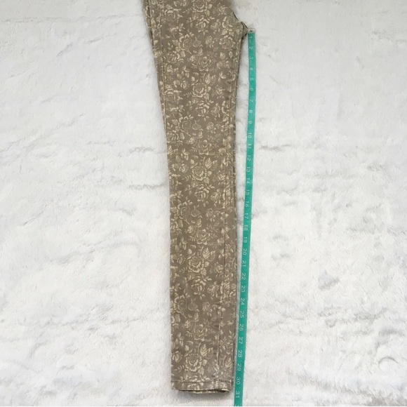 Like New Free People Millenium Floral Jeans - Picture 3 of 7